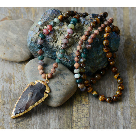 Collier mala flèche d'onyx en oeil de tigre, jaspe et agate - l'atelier d'eos