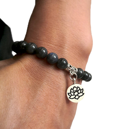 Bracelet en Labradorite et fleur de Lotus - l'atelier d'eos